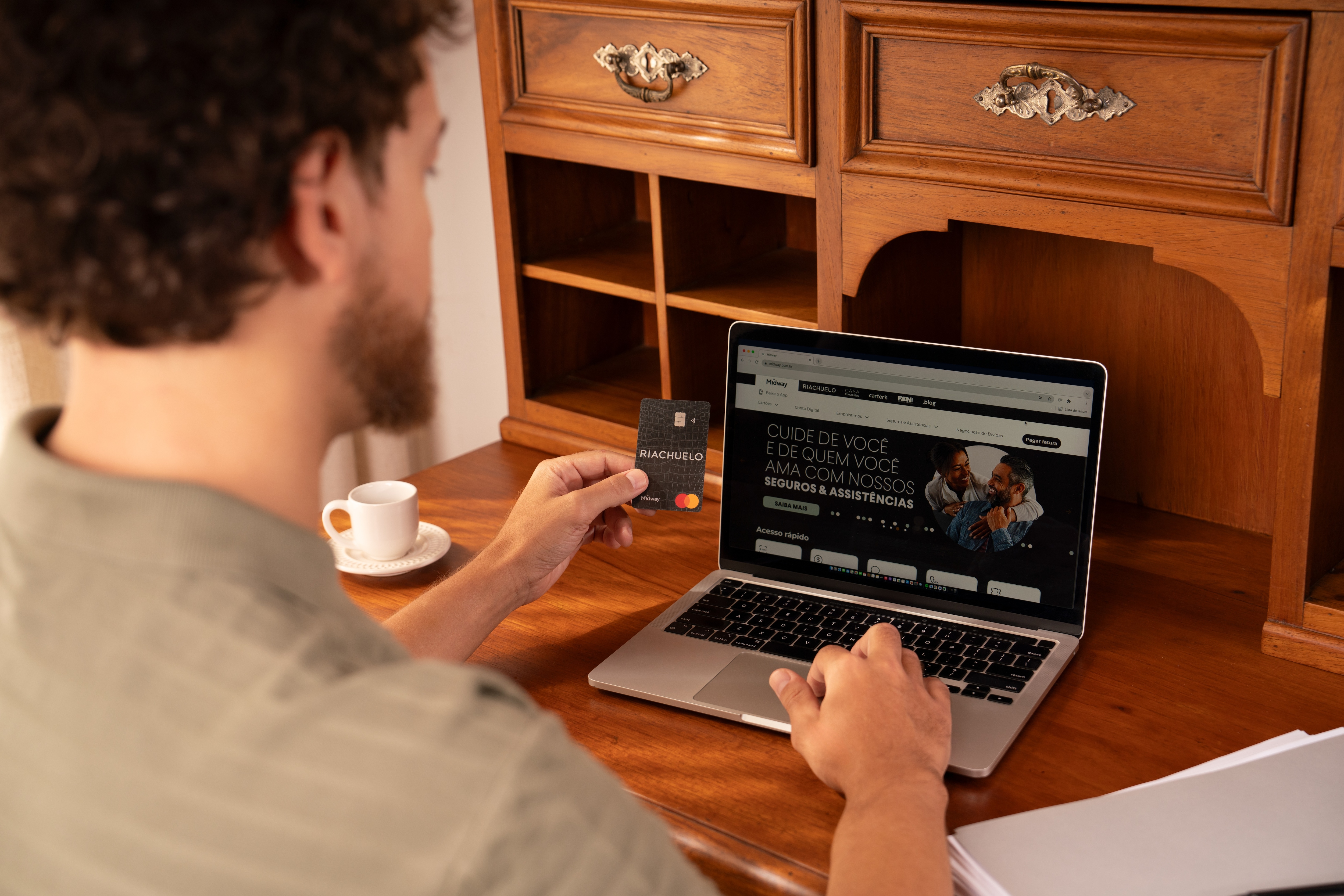 Cartão de crédito - Midway